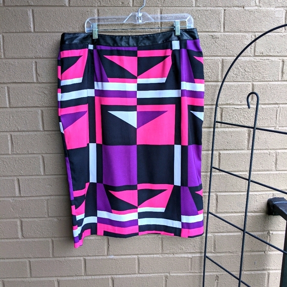 Ashley Stewart Geometric Design Pencil Skirt 16W - Picture 2 of 4